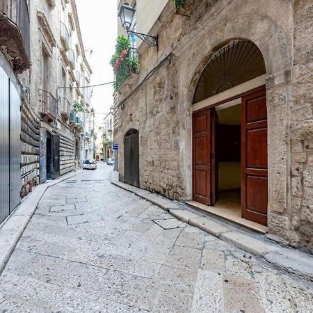 Apt 2 In The Historic Center Bari Exterior foto